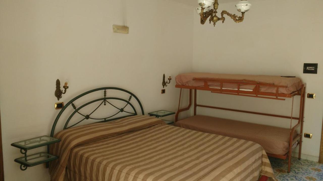 "Villa Pompei" Camere Familiari Экстерьер фото